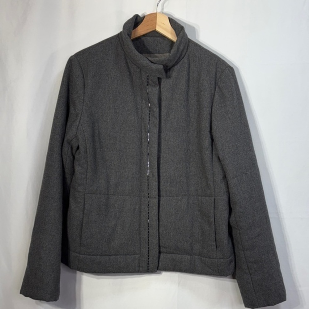 🧢 Elegant Women's Charcoal wool Puffer Jacket with bugle beads